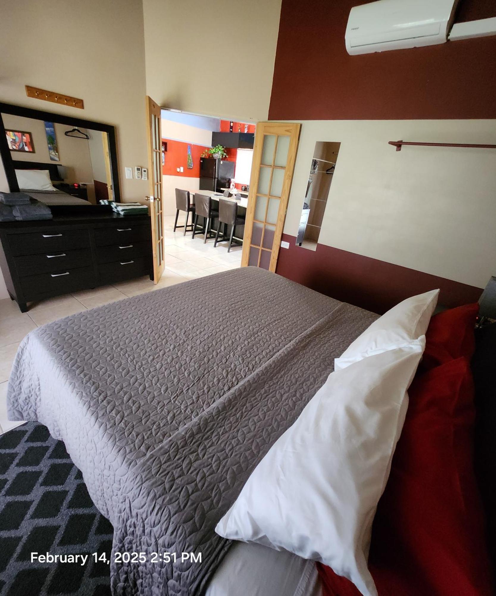 Carolina Point Resort คราวน์พอยต์ ภายนอก รูปภาพ