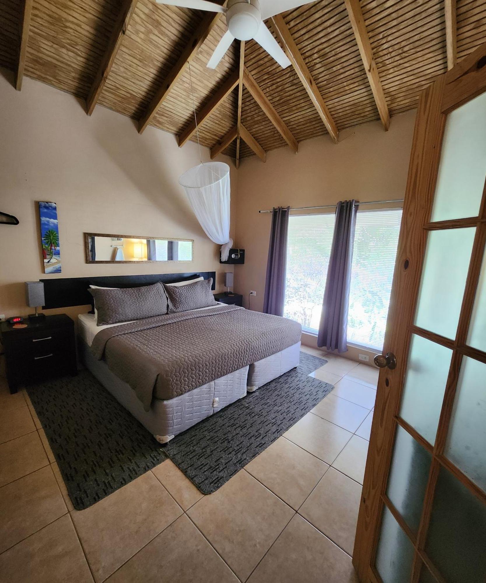 Carolina Point Resort คราวน์พอยต์ ภายนอก รูปภาพ