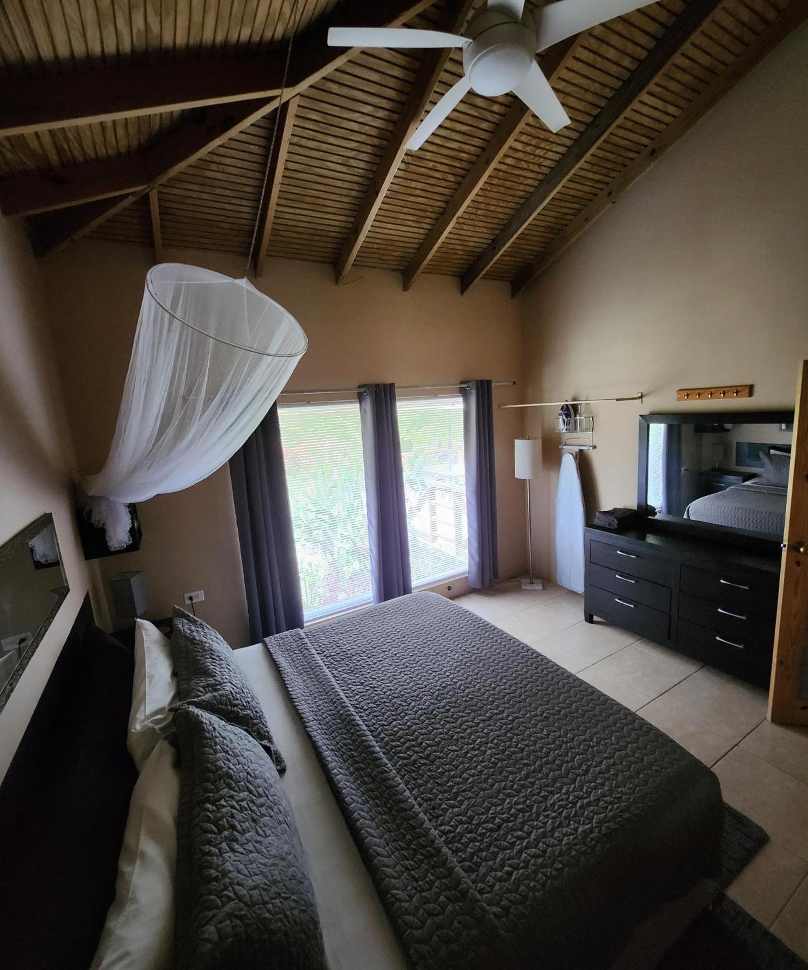 Carolina Point Resort คราวน์พอยต์ ภายนอก รูปภาพ
